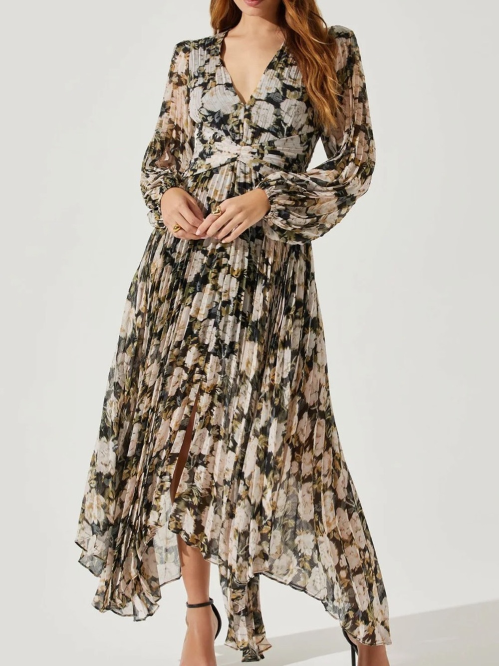 ASTR The Label Ayana Floral Maxi Dress Size L